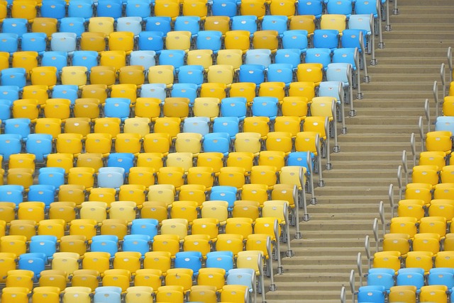 因为房产无 因为房产无